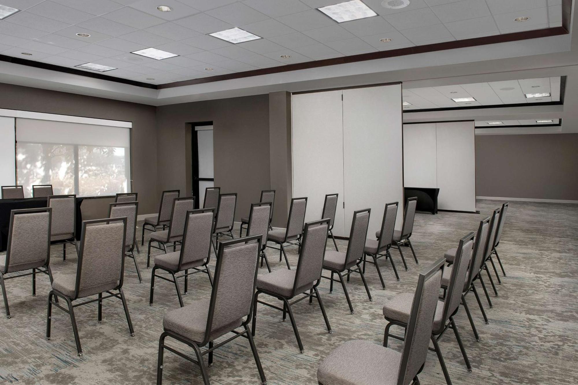 Hilton Garden Inn Dallas/Duncanville Exterior foto